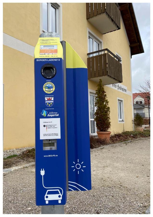 Hotel Zum Alten Wirt Langenbach  Buitenkant foto