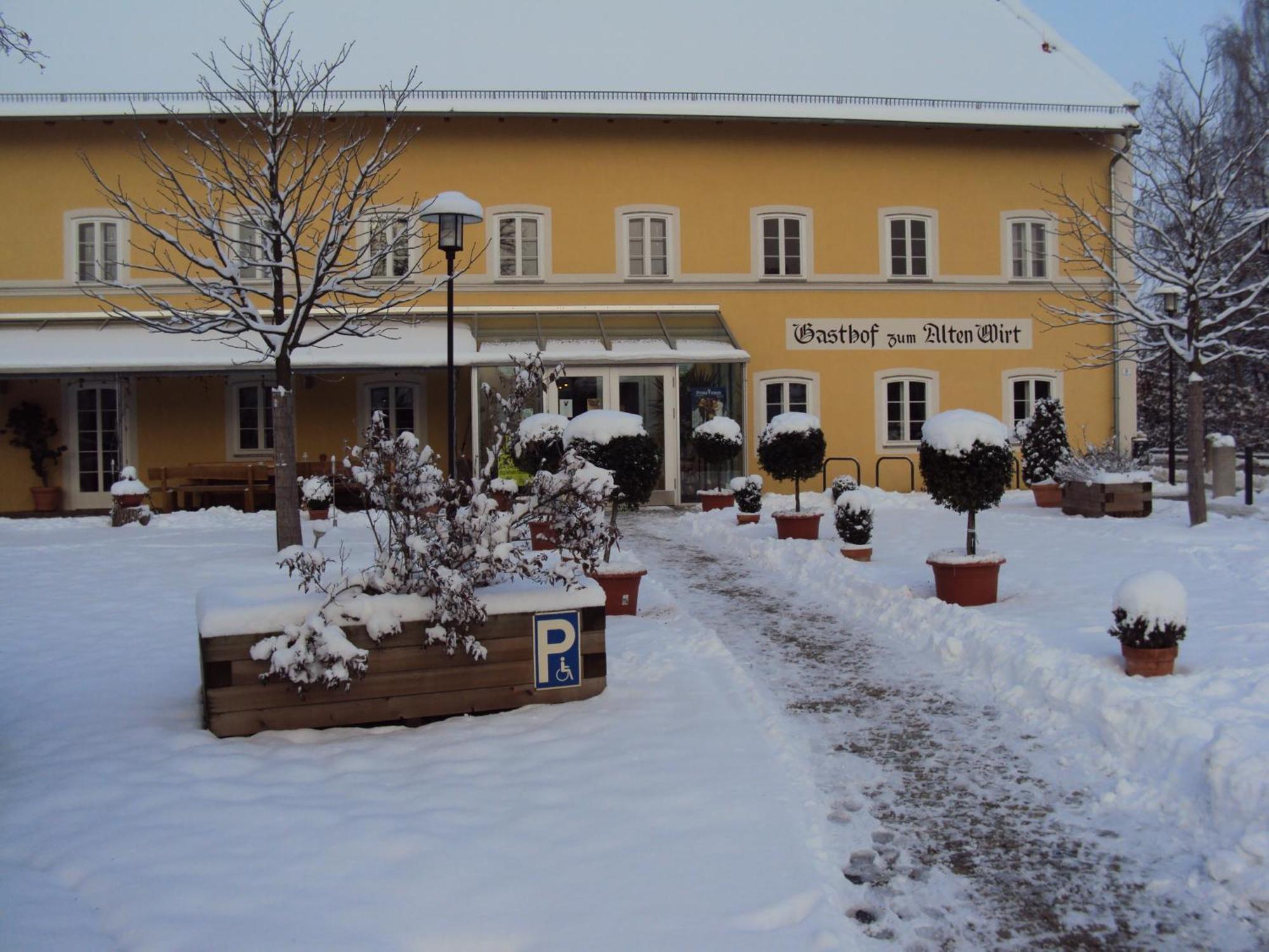 Hotel Zum Alten Wirt Langenbach  Buitenkant foto